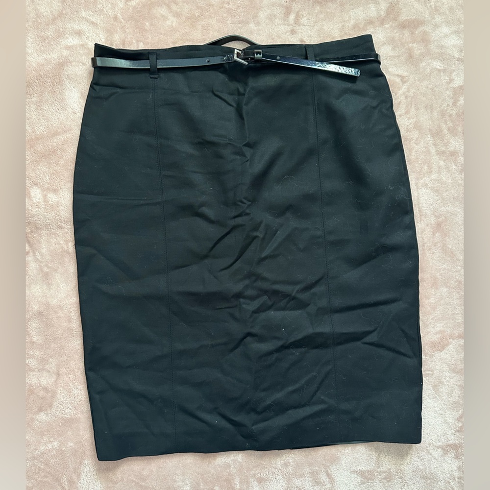 NWT: Van Heusen pencil skirt